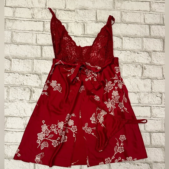 Vintage Intimates Sleepwear Vintage Y K Red Floral Butterfly Print Lingerie Piece Set